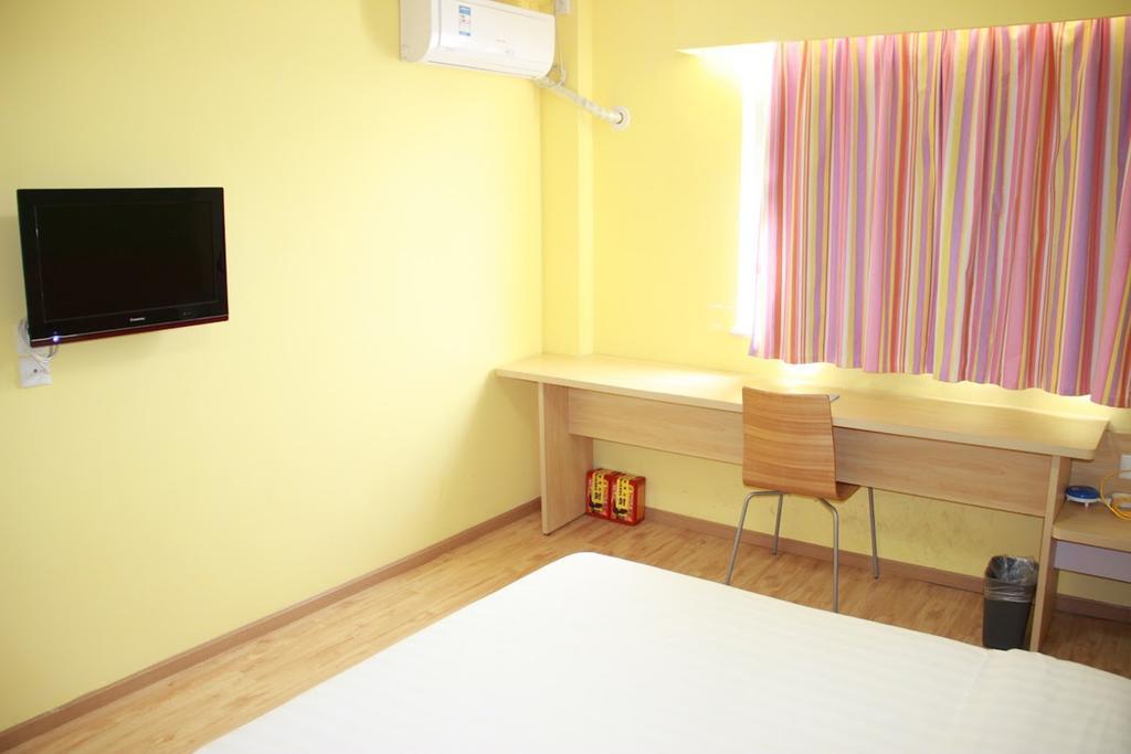 7Days Inn Dalian Heishijiao Software Park Extérieur photo