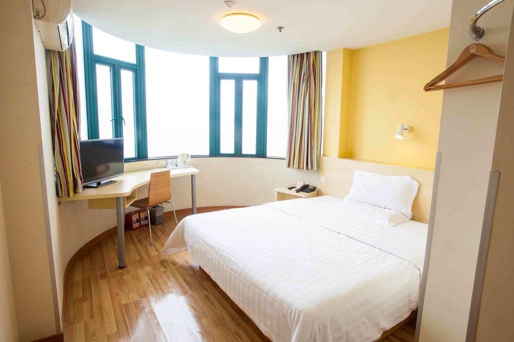 7Days Inn Dalian Heishijiao Software Park Extérieur photo